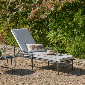 Windsor Lounger Windsor Lounger